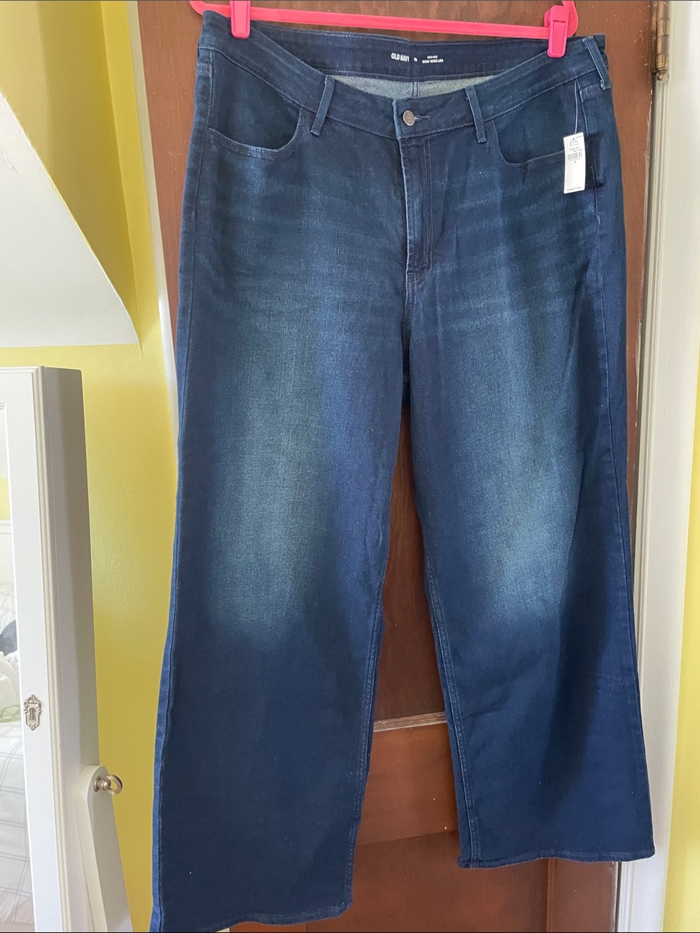 Old Navy Women's High Rise Wow Wide-Leg Jeans in Dark Blue Wash